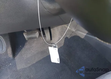 2010 Chrysler 300 Touring/Signature Series/Executive Series z USA, uszkodzony, nr VIN 2C3CA5CV1AH218187